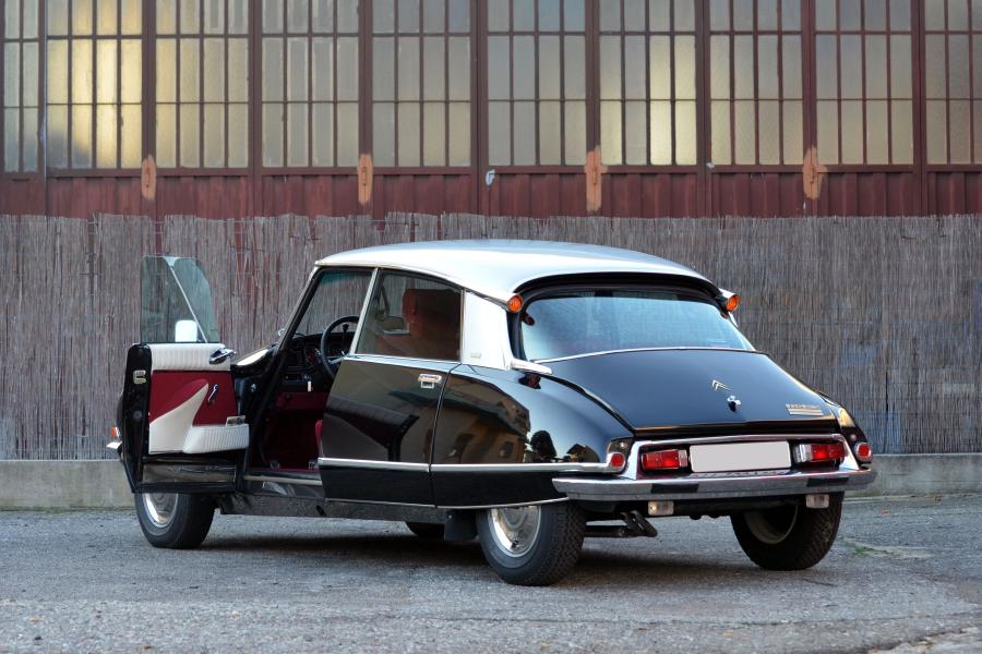  Citroen DS23 Pallas 1968 года  (фото 10 из 32)